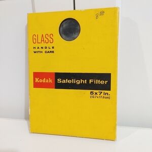 Kodak safe light filter 5x7 for dark room film photography